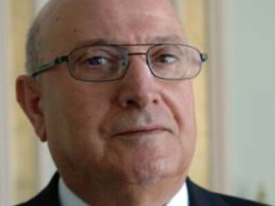 Dr. Ali Alsayegh
